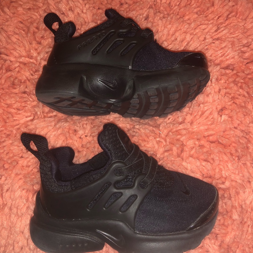 NIKE PRESTO